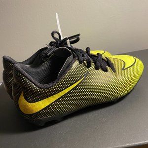 Boys Neon Yellow Cleats, Size 13